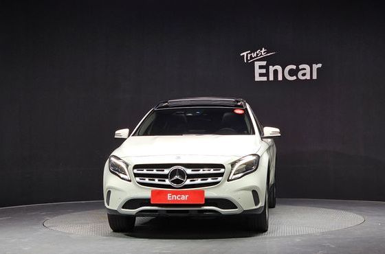 Mercedes-Benz GLA-Class GLA220 — пробег 91 125 км — фото 3 из 5