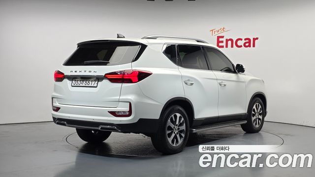 Ssangyong Rexton из Кореи Encar