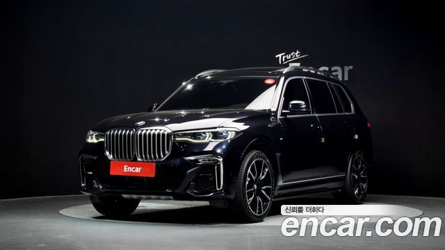 BMW X7 xDrive 30d M Sport 6 STR — пробег 69 499 км — фото 1 из 5