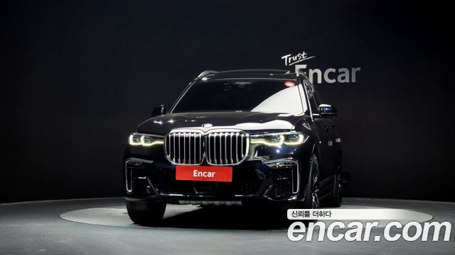BMW X7 xDrive 30d M Sport 6 STR — пробег 69 499 км — фото 3 из 5