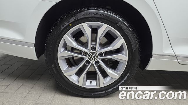 Volkswagen Passat из Кореи Encar