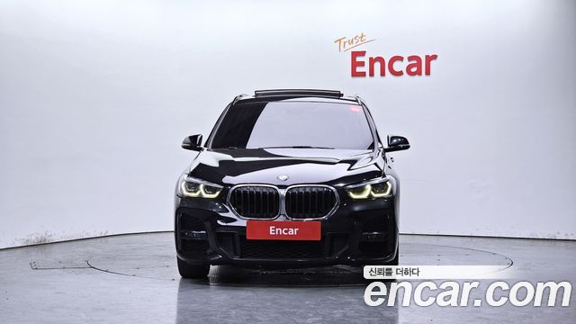 BMW X1 xDrive 20i M Sport — пробег 127 402 км — фото 3 из 5