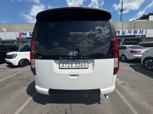 Hyundai Staria disability support car — пробег 68 899 км — фото 4 из 5