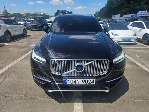 Volvo XC90 T6 Inscription — пробег 105 398 км — фото 1 из 5