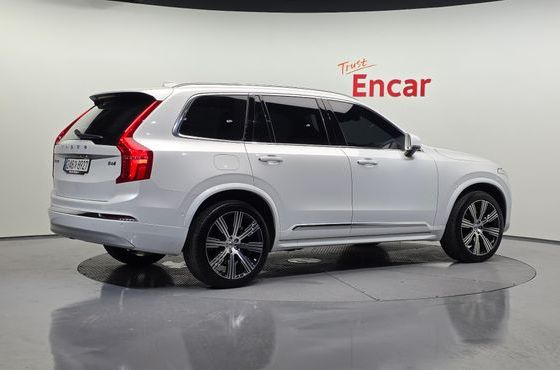 Volvo XC90 B6 Inscription — пробег 66 618 км — фото 2 из 5