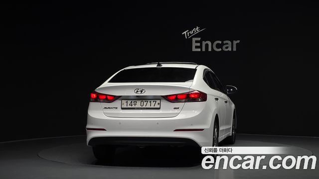 Hyundai AVANTE из Кореи Encar