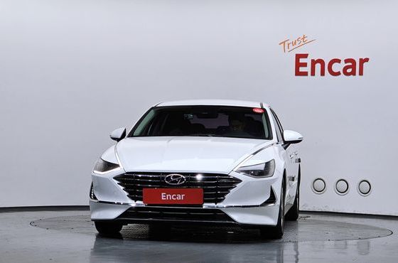Hyundai Sonata 2.0 Premium — пробег 173 345 км — фото 3 из 5