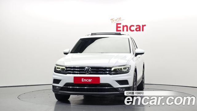 Volkswagen Tiguan 2.0 TDI Prestige — пробег 25 045 км — фото 3 из 5