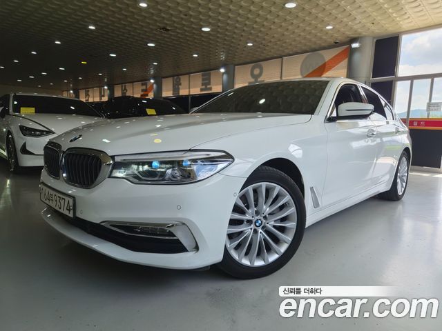 BMW 5-Series 520d xDrive Luxury Plus — пробег 178 487 км — фото 1 из 5