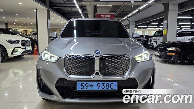 BMW iX1 из Кореи Encar