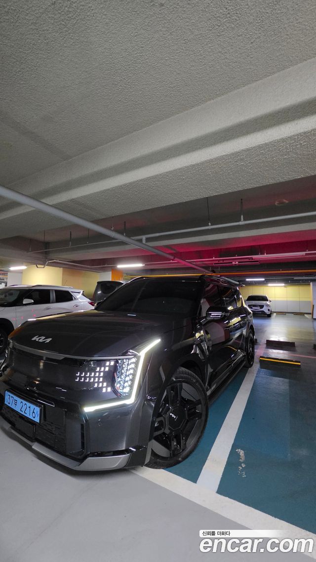 Kia EV9 из Кореи Encar