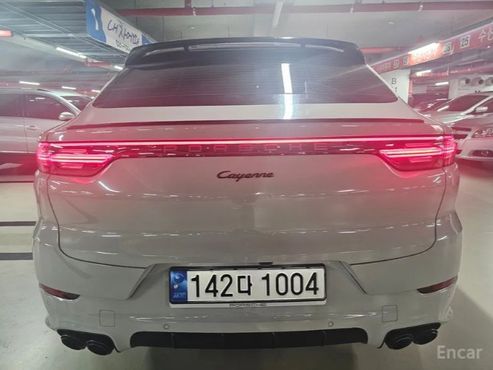 Porsche Cayenne 3.0 COUPE PLATINUM EDITION — пробег 37 000 км — фото 2 из 5