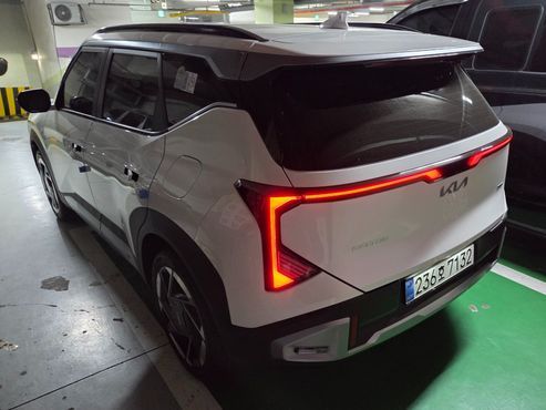 Kia Seltos HEV 1.6 2WD Signature — пробег 650 км — фото 2 из 5
