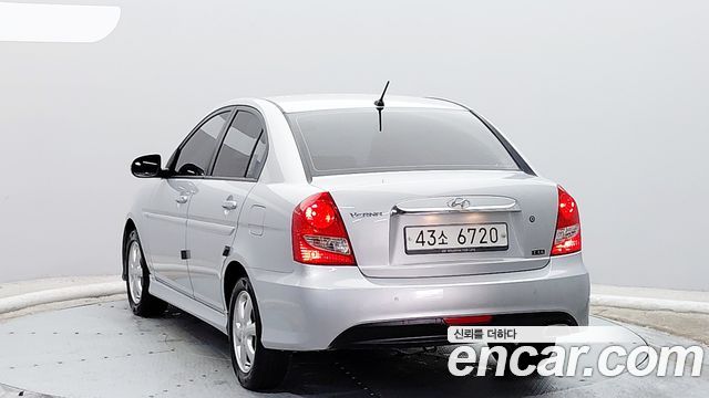 Hyundai Verna из Кореи Encar