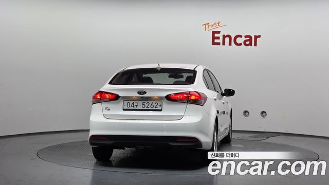 Kia K3 из Кореи Encar