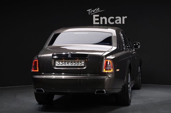 Rolls-Royce Phantom 6.7 V12 — пробег 51 827 км — фото 4 из 5