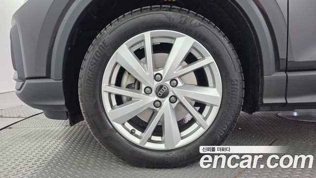 Audi Q2 из Кореи Encar