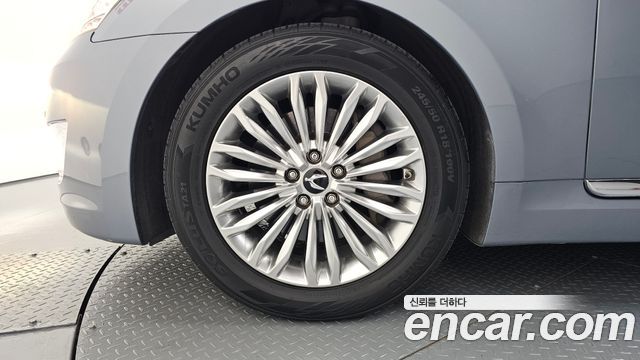 Hyundai Equus из Кореи Encar