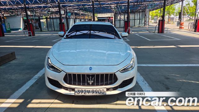 Maserati Ghibli 3.0 Diesel 3rd — пробег 111 400 км — фото 1 из 5