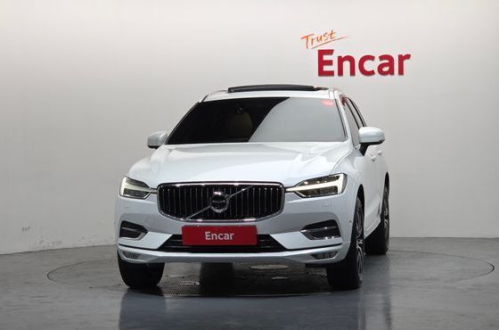 Volvo XC60 T6 Inscription — пробег 70 541 км — фото 3 из 5
