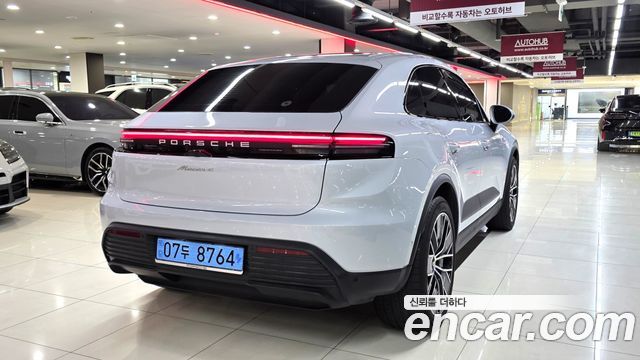 Porsche Macan из Кореи Encar