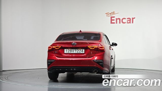 Kia K3 из Кореи Encar