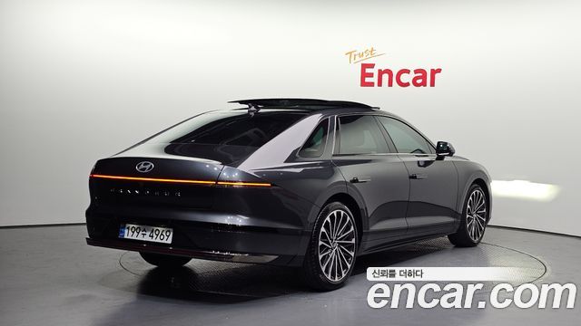 Hyundai Grandeur из Кореи Encar