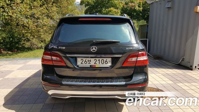 Mercedes-Benz M-class ML250 BlueTEC 4MATIC — пробег 188 000 км — фото 2 из 5