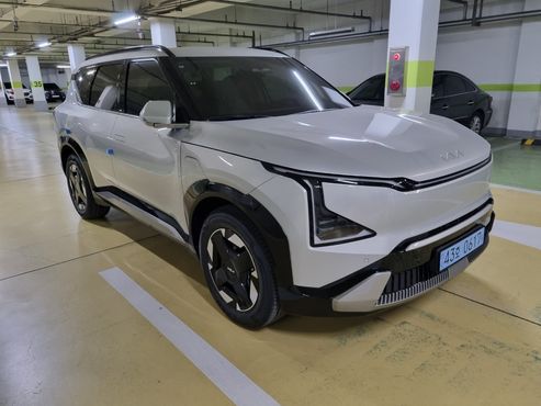 Kia EV5 Long Range 2WD Earth — пробег 1 400 км — фото 2 из 5
