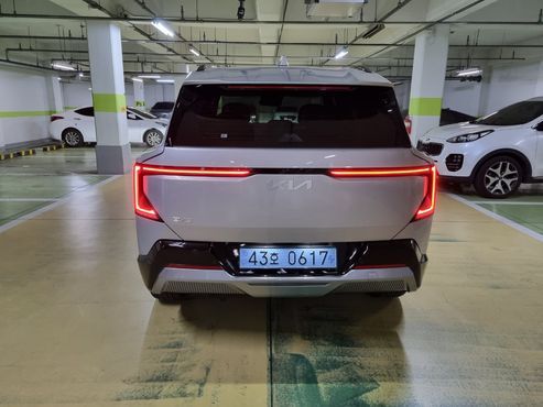 Kia EV5 Long Range 2WD Earth — пробег 1 400 км — фото 5 из 5