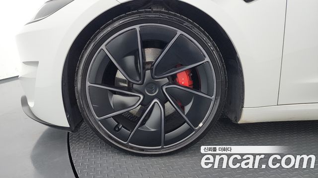 Tesla Model 3 из Кореи Encar