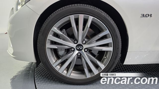 Infiniti Q50 из Кореи Encar