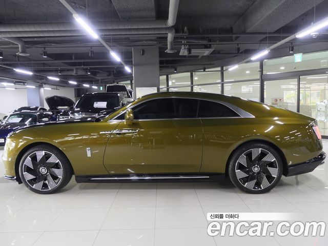 Rolls-Royce Spectre Coupe — пробег 2 510 км — фото 2 из 5