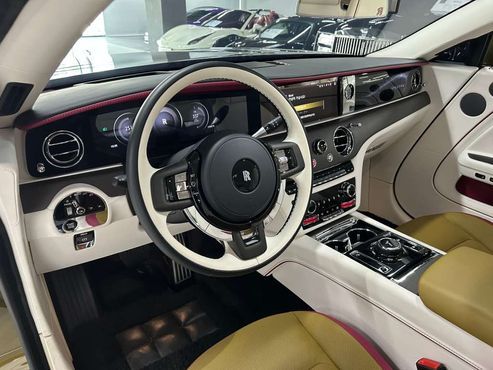 Rolls-Royce Spectre Coupe — пробег 2 510 км — фото 4 из 5