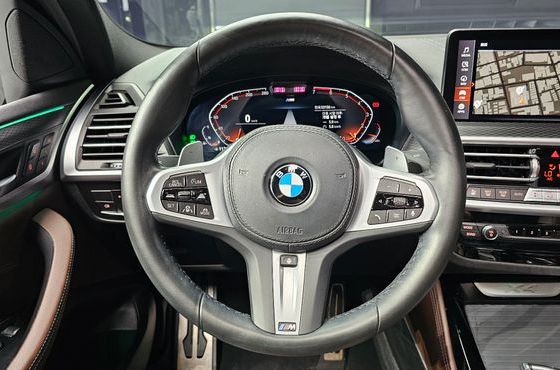 BMW X4 xDrive20i M Sport — пробег 53 156 км — фото 5 из 5