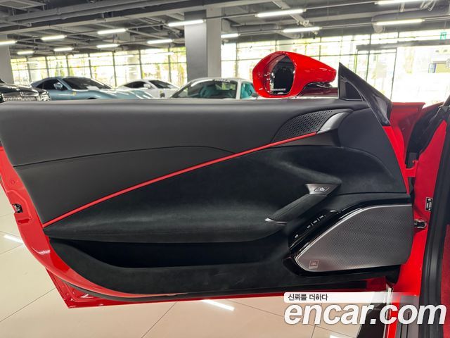 Ferrari Roma 3.9 — пробег 13 300 км — фото 4 из 5