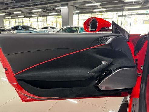 Ferrari Roma 3.9 — пробег 13 300 км — фото 4 из 5