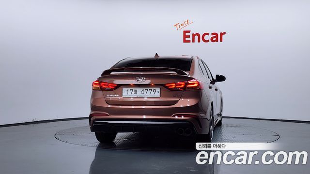 Hyundai AVANTE из Кореи Encar