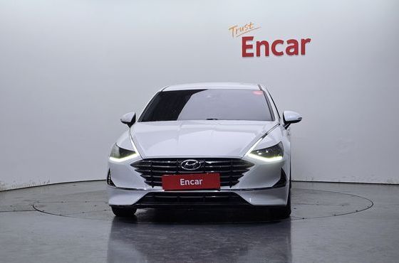 Hyundai Sonata 2.0 Premium — пробег 288 030 км — фото 3 из 5
