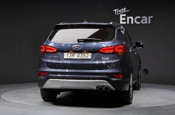 Hyundai Santafe Diesel 2.0 4WD Premium — пробег 113 890 км — фото 4 из 5