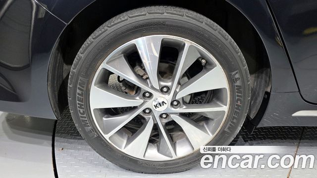 Kia K5 из Кореи Encar