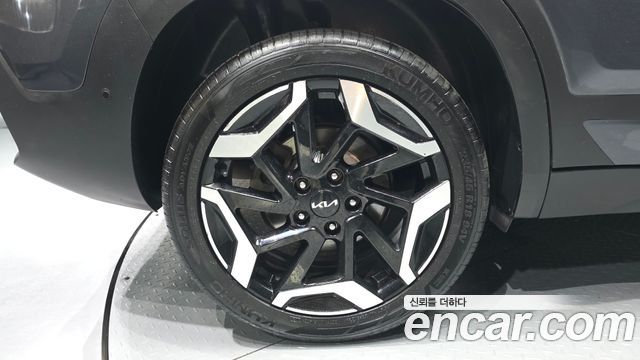 Kia Seltos из Кореи Encar