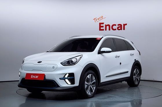 Kia Niro Prestige — пробег 242 514 км — фото 1 из 5