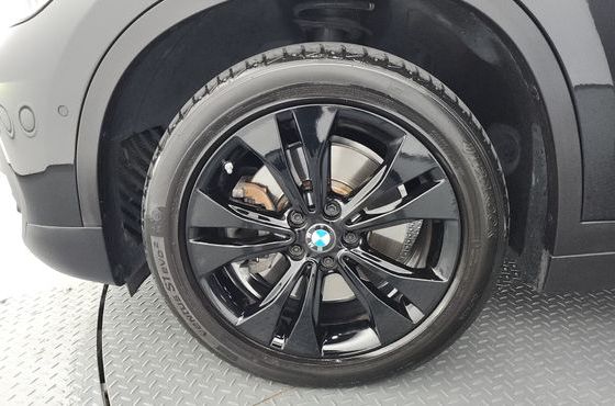 BMW X1 xDrive 20i Advantage — пробег 30 035 км — фото 5 из 5