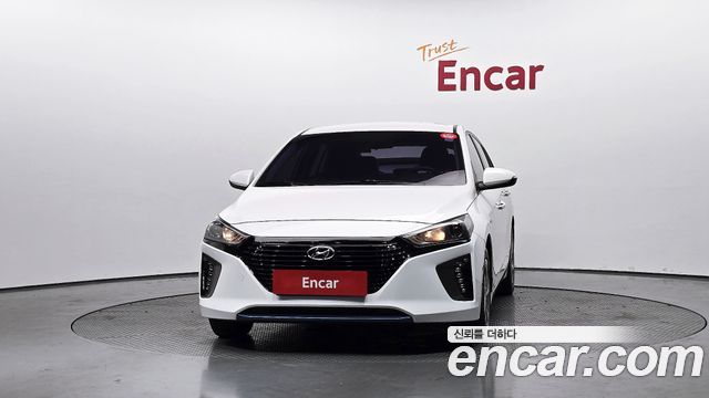 Hyundai Ioniq I — пробег 187 099 км — фото 3 из 5