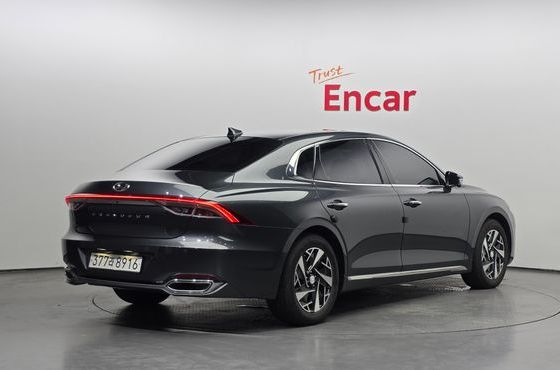 Hyundai Grandeur Premium — пробег 116 382 км — фото 2 из 5