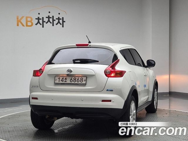 Nissan Juke 1.6 S F15 — пробег 99 913 км — фото 3 из 5