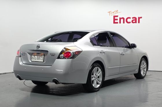 Nissan Altima 3.5 L32 — пробег 148 038 км — фото 2 из 5