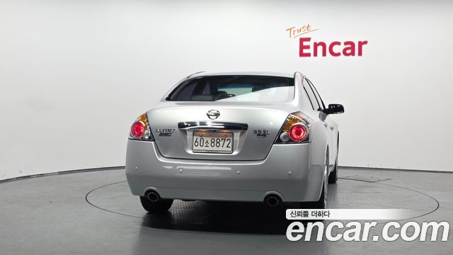 Nissan Altima из Кореи Encar