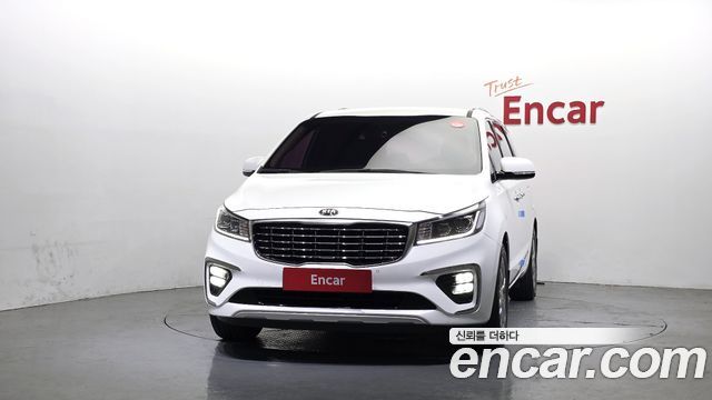 Kia Carnival из Кореи Encar